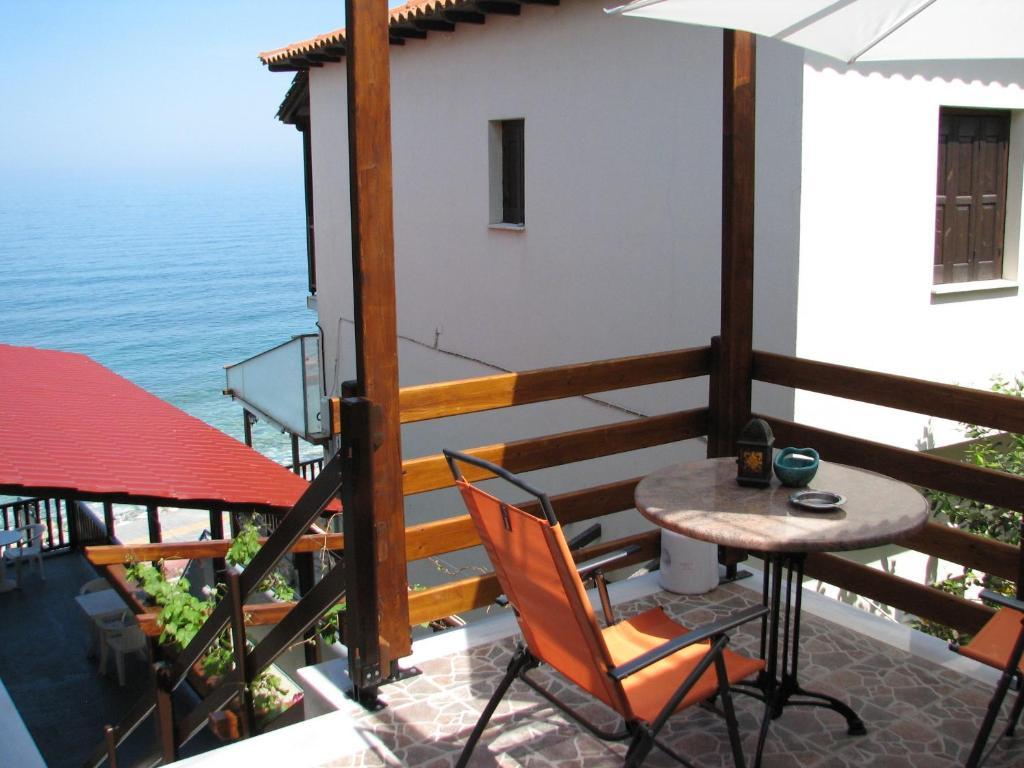 Maria Studios & Apartments Agios Ioannis  Extérieur photo